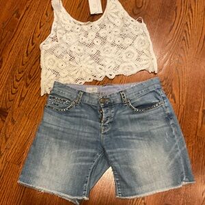 Gap button fly boyfriend shorts with spiked studs on pocket and waist Sz 28